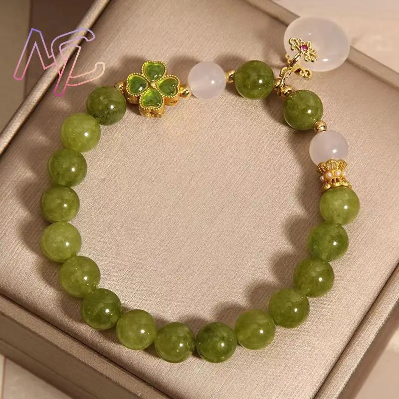 Bracelet Jade Naturel Perles Sculptées – Amulette Talisman Vintage Femme