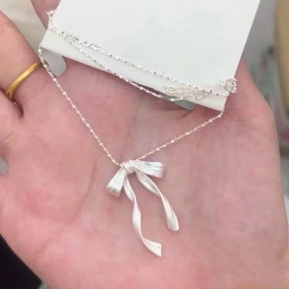 Collier Pendentif Nœud Papillon Délicat - Chaîne Clavicule Tendance
