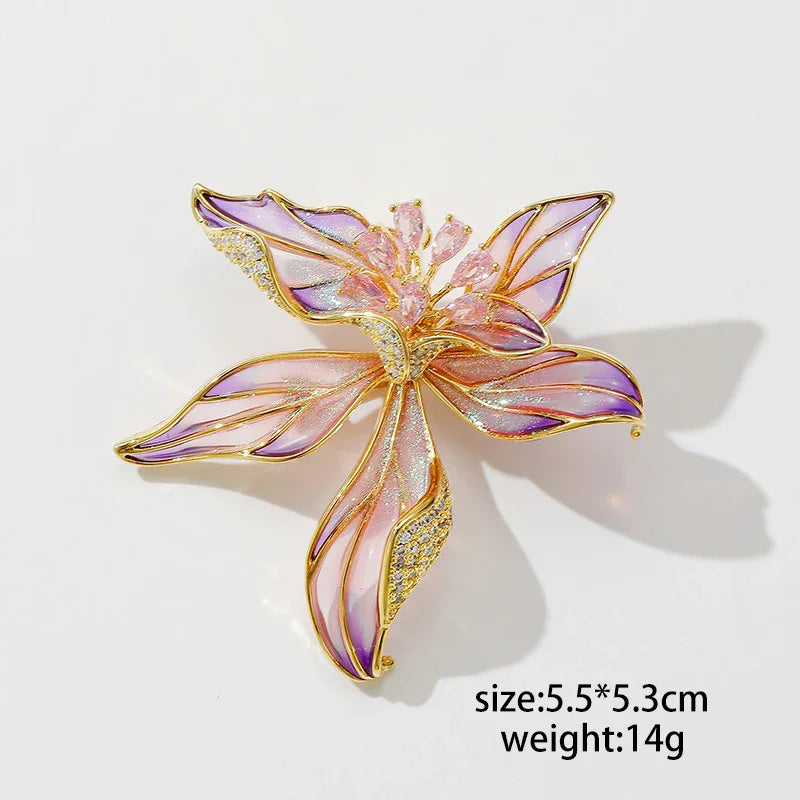 Broche Florale Romantique – Pin Élégant Rose Pivoine Iris