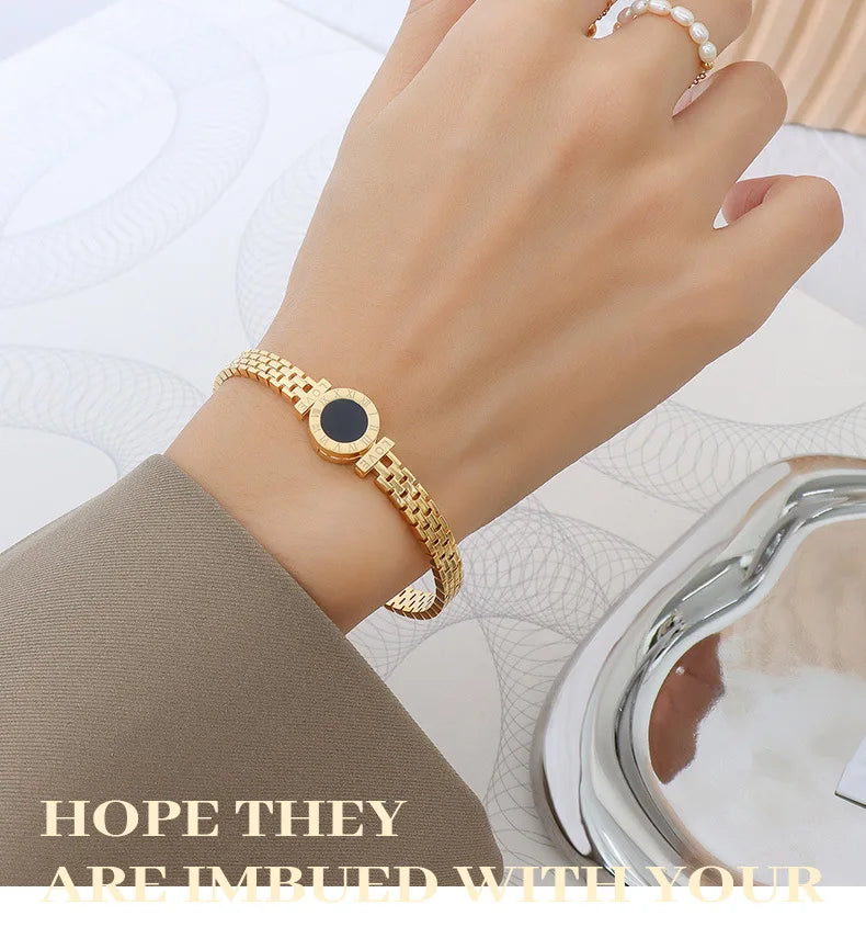 Bracelet Jonc Chiffres Romains Acier Chirurgical Plaqué Or 18K – Love Letter Rome Femme