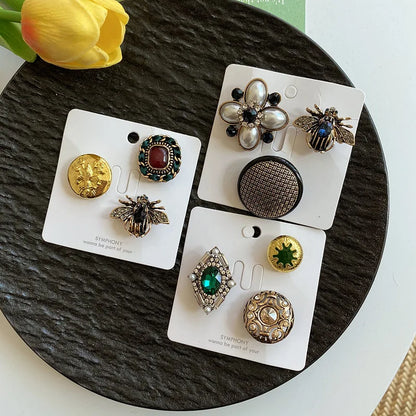 Set Broches Baroque Perles Vintage – Élégant Géométrique Unisexe