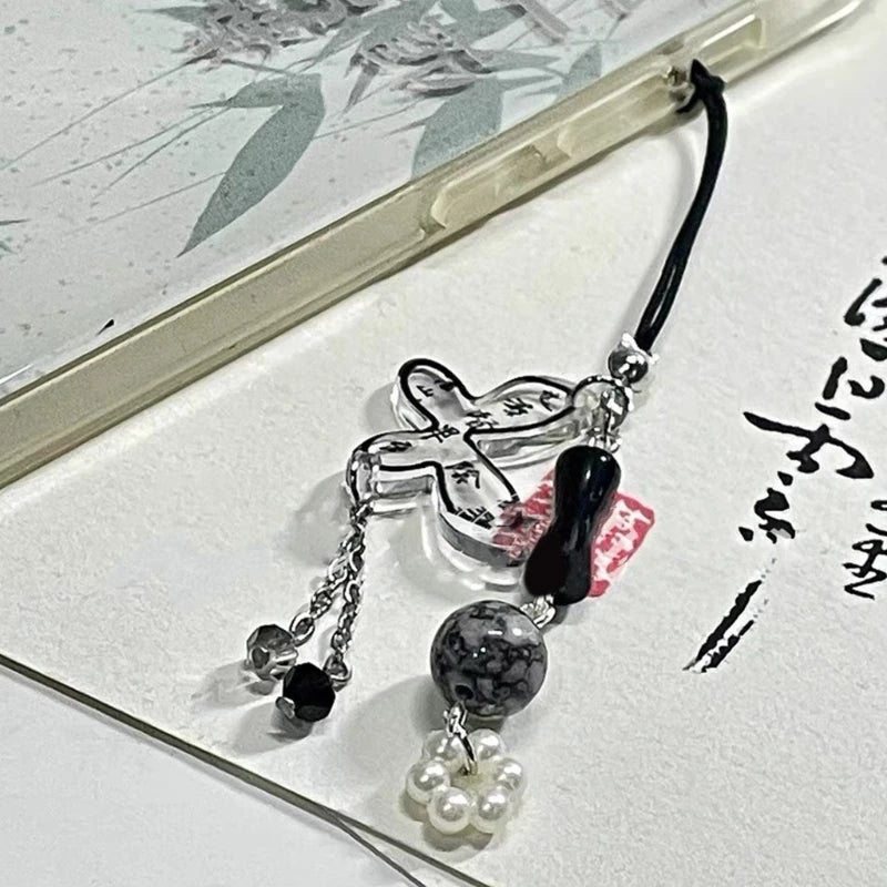 Charm Téléphone Éventail Papillon Chinois – Pendentif Acrylique Calligraphie