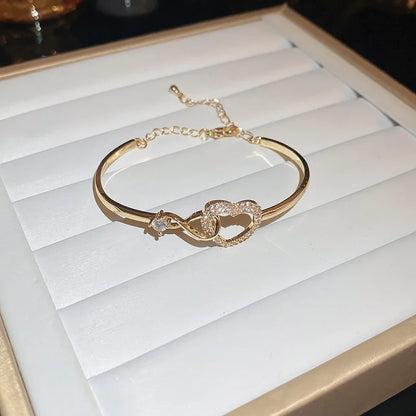 Bracelet Manchette Zircon Plein Cuivre Plaqué Or – Nœud Minimaliste Femme Mariage Soirée