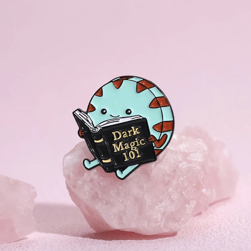 Pin's Émaillé Lecture Livres Cartoon Mignon – Broche Badge Créatif Unisexe