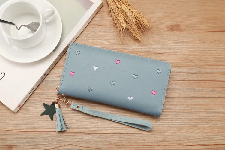 Portefeuille Long Femme Brodé - Pochette Dragonne Multi-Cartes Élégante
