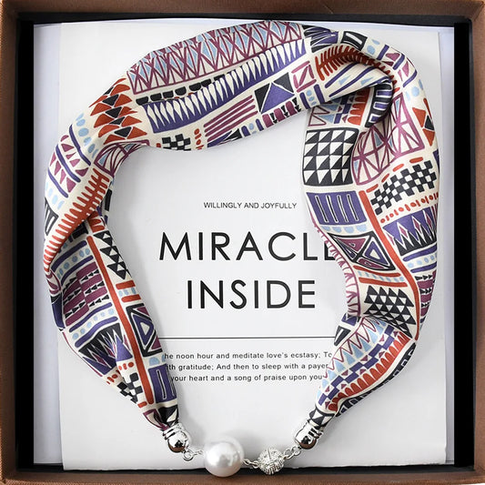 Foulard Carré Luxe Boucle Magnétique Femme - Écharpe Triangle Croix Soie Design