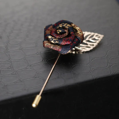 Broche Rose Tissu Vintage Chaîne Pompons – Pin's Col Costume Unisexe