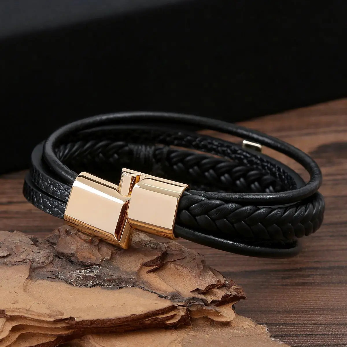 Bracelet Cuir Tressé Multicouche Punk – Boucle Magnétique Croix Homme