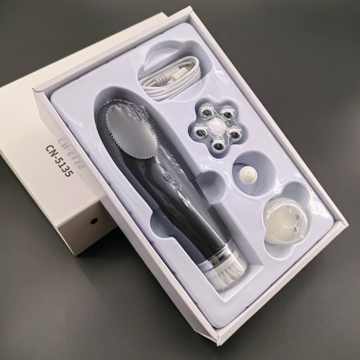 Appareil Nettoyage Facial 4-en-1 Silicone - Brosse Électrique Lifting Visage Anti-Âge Rose