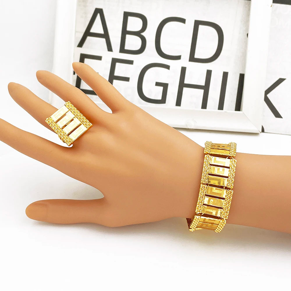 Parure Luxe Dubai Plaquée Or 4 Pièces – Collier Bracelet Boucles Bague Haut de Gamme