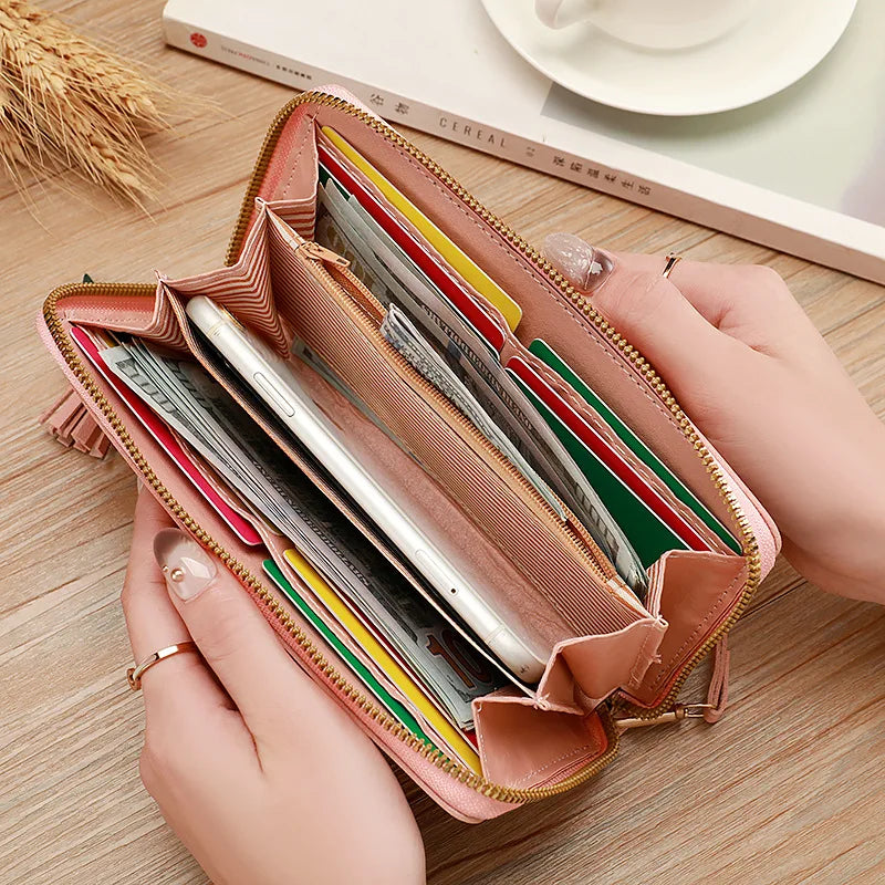 Portefeuille Long Femme Brodé - Pochette Dragonne Multi-Cartes Élégante