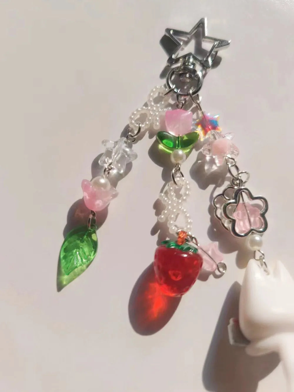 Porte-Clés Kawaii Perles Fraise Animé – Charm Sac Y2K Mignon