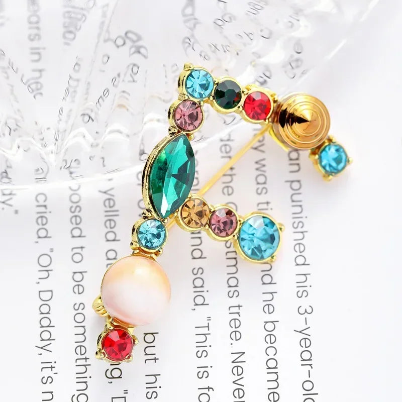 Broche Lettre Anglaise Strass Cristaux Colorés – Pin's Revers Alphabet Tendance Femme