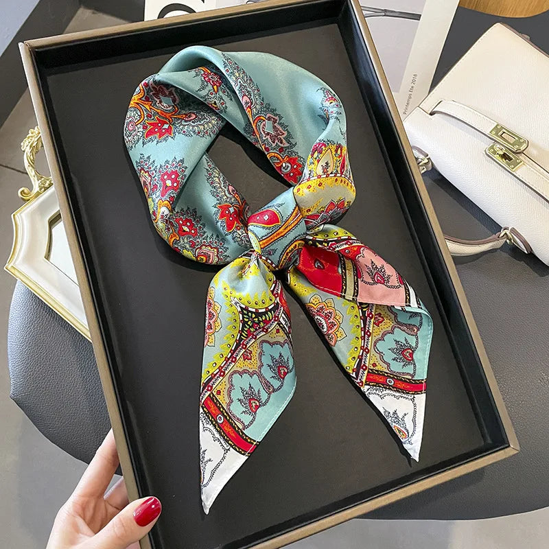 Foulard Carré Soie Naturelle 100% 65cm Femme - Bandana Headscarf Neckerchief Châle Luxe