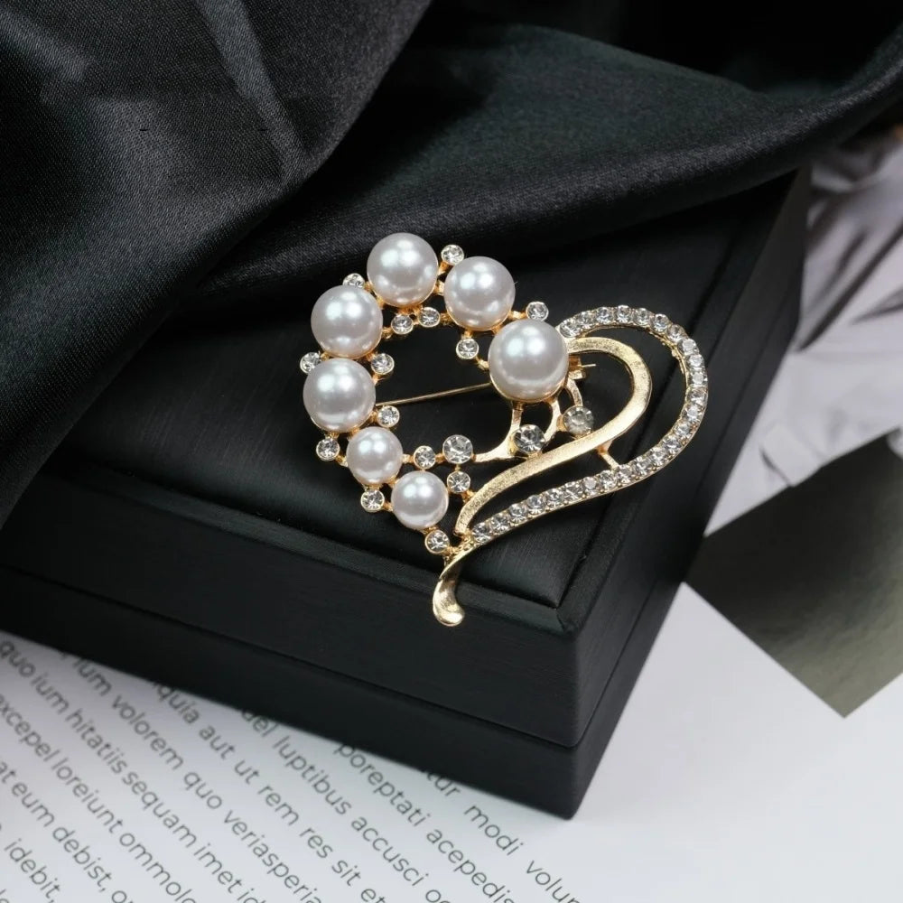 Broche Cœur Amour Perle Fleur Tulipe Luxe – Pin's Corsage Alliage Élégant Mariage Femme
