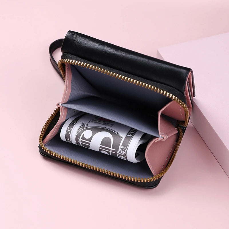 Portefeuille Femme Court Trifold Cuir PU Broderie Amour - Porte-Carte Multi-Poches Fashion Minimaliste Noir