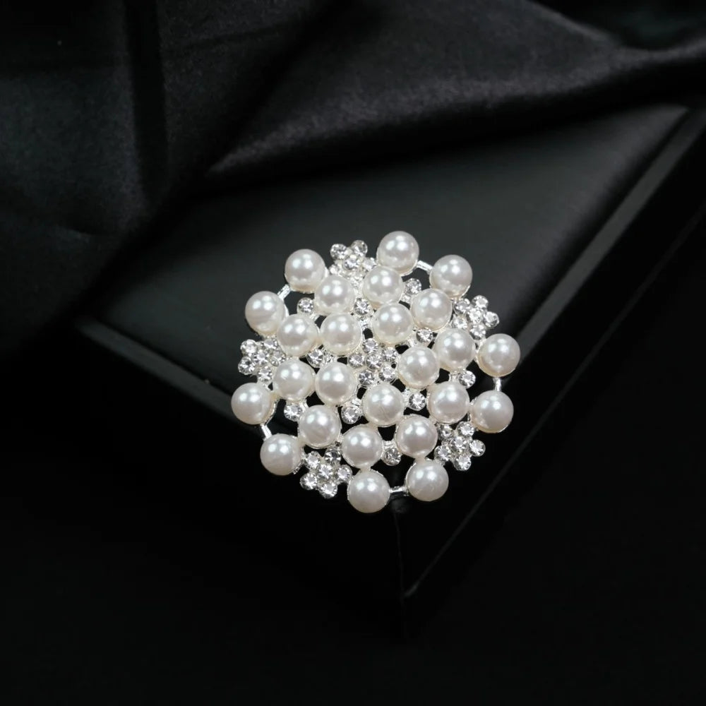 Broche Cœur Amour Perle Fleur Tulipe Luxe – Pin's Corsage Alliage Élégant Mariage Femme