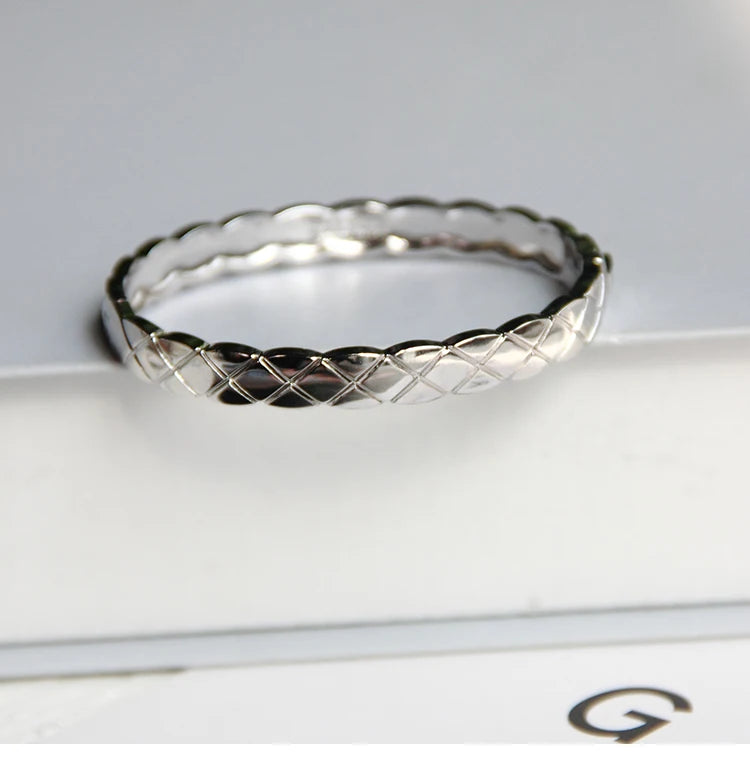Bracelet Manchette Zircon Plein Cuivre Plaqué Or – Nœud Minimaliste Femme Mariage Soirée