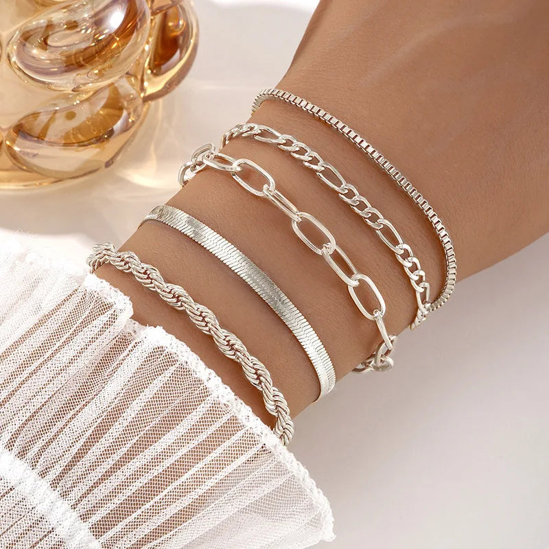 Set de 5 Bracelets Chaînes Minimalistes Bohèmes - Multi-Rangs Géométriques
