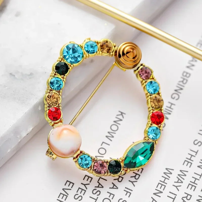Broche Lettre Anglaise Strass Cristaux Colorés – Pin's Revers Alphabet Tendance Femme