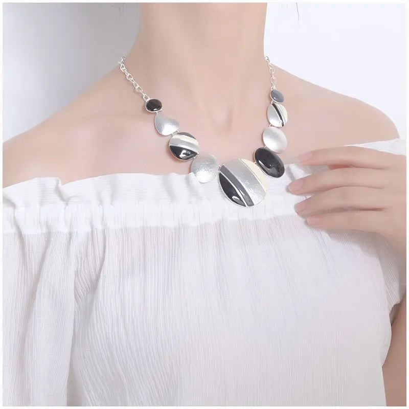 Collier Ethnique Femme Coloré - Pendentif Rond Vintage Choker Bijoux