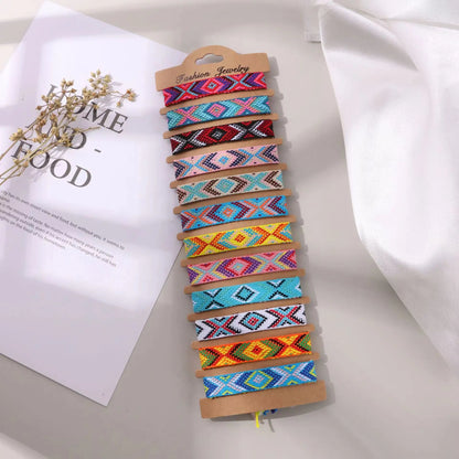 Ensemble 12 Bracelets Tissés Bohème Rétro Rayés – Ajustables Unisexe