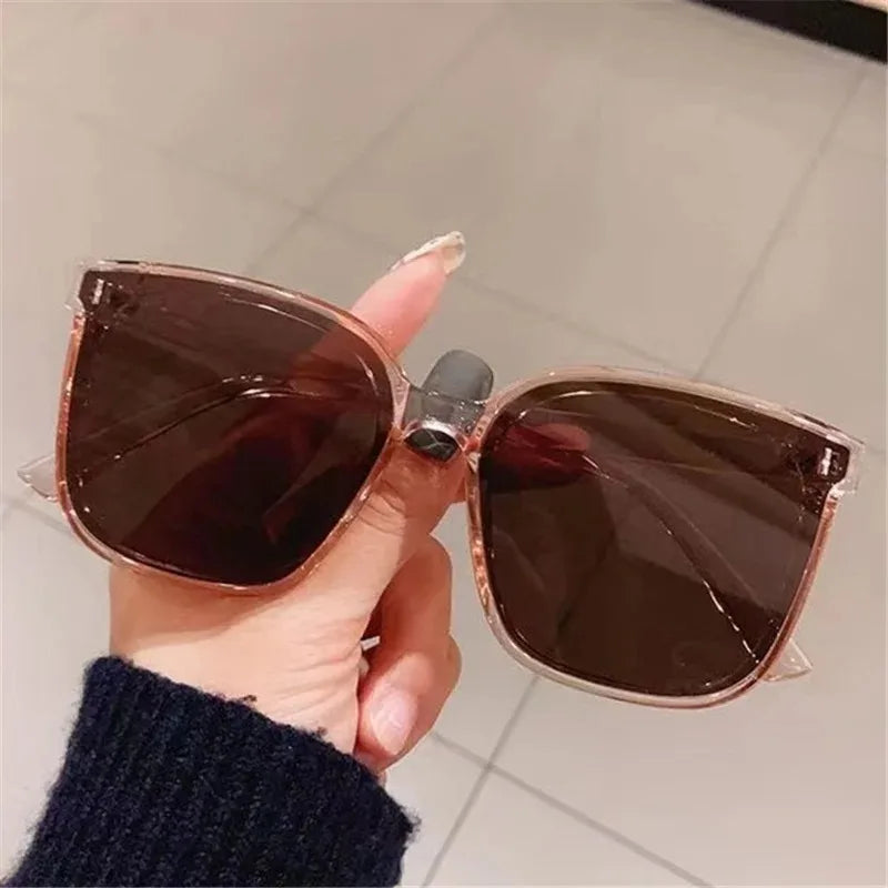 Lunettes de Soleil Carrées Rétro — Protection UV400, Unisexe, 5 Coloris