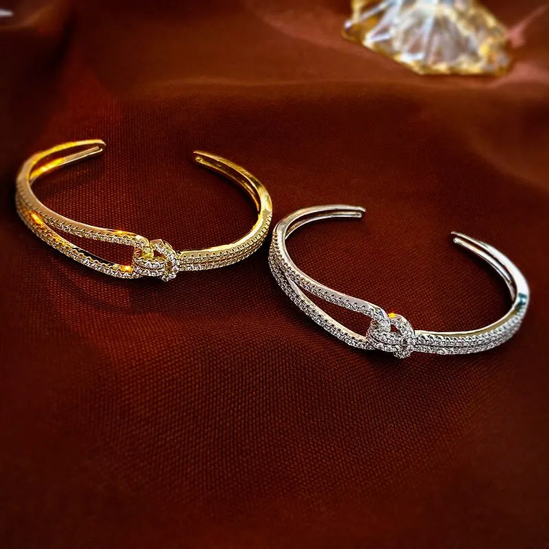 Bracelet Manchette Zircon Plein Cuivre Plaqué Or – Nœud Minimaliste Femme Mariage Soirée