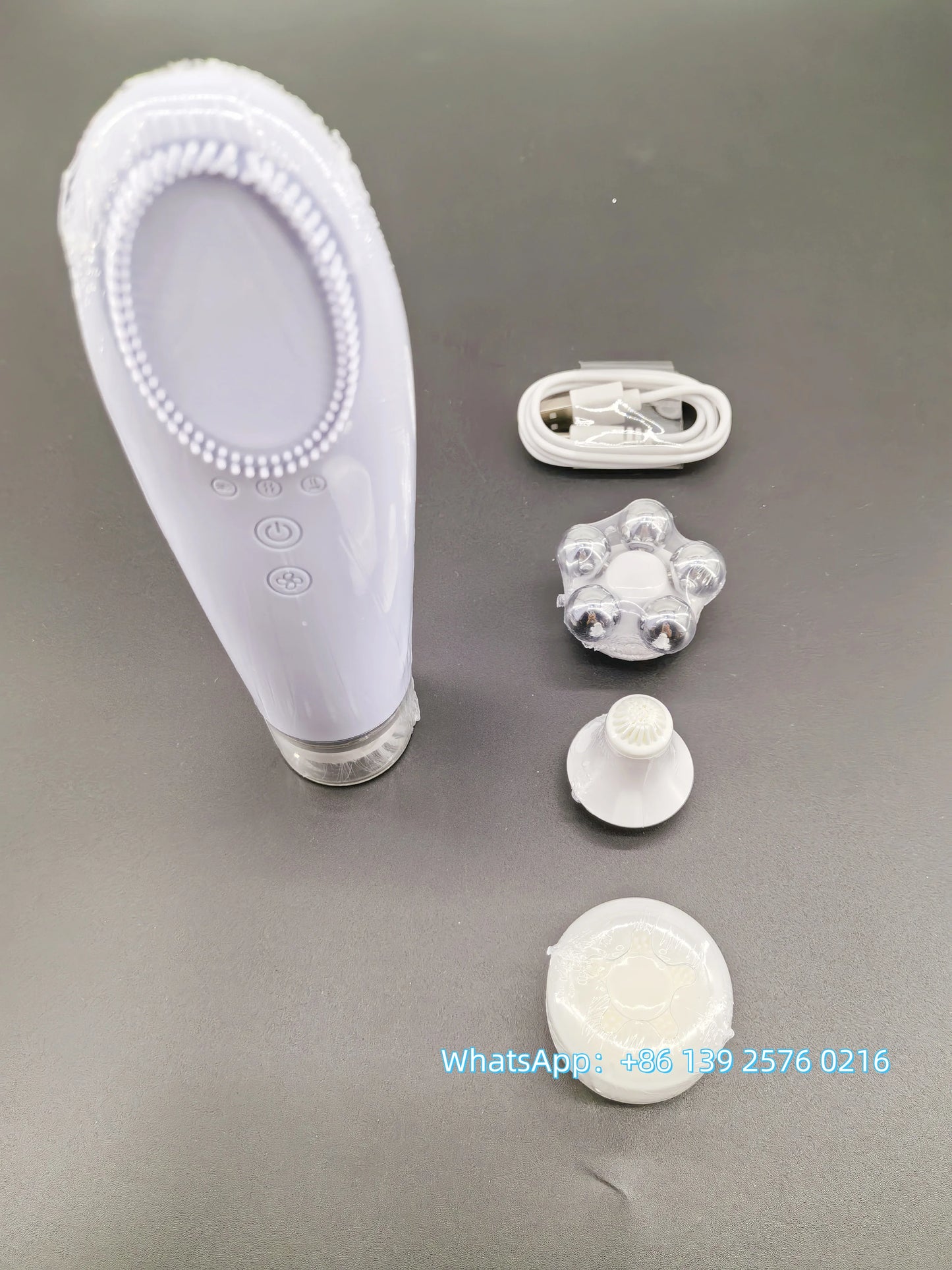 Appareil Nettoyage Facial 4-en-1 Silicone - Brosse Électrique Lifting Visage Anti-Âge Rose