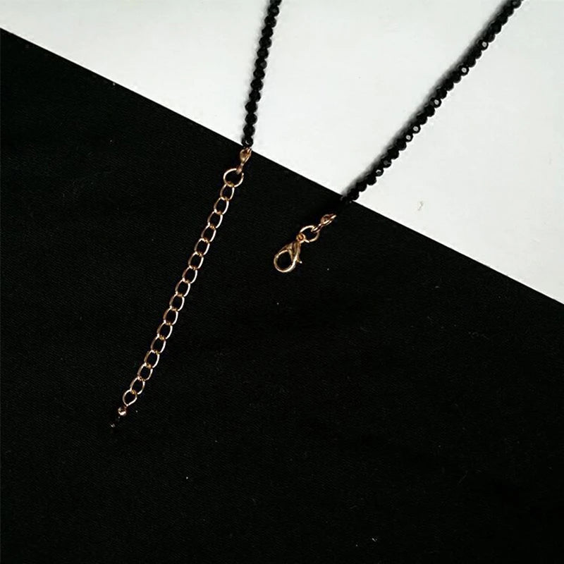 Collier Choker Perles Noires Minimaliste - Ras-du-Cou Court Élégant