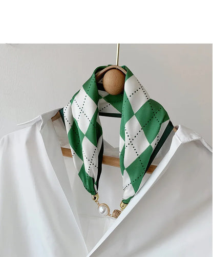 Women's Square Scarf with Magnetic Buckle - Versatile Summer Luxury Scarf/Necklace