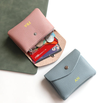 Portefeuille Femme Cuir PU Personnalisable Lettres Nom - Porte-Carte Monnaie Compact Rabat Cadeau Unique