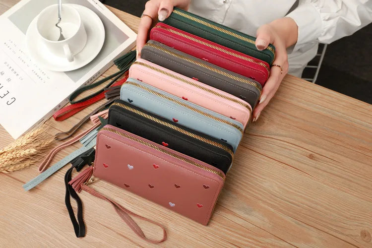Portefeuille Long Femme Brodé - Pochette Dragonne Multi-Cartes Élégante