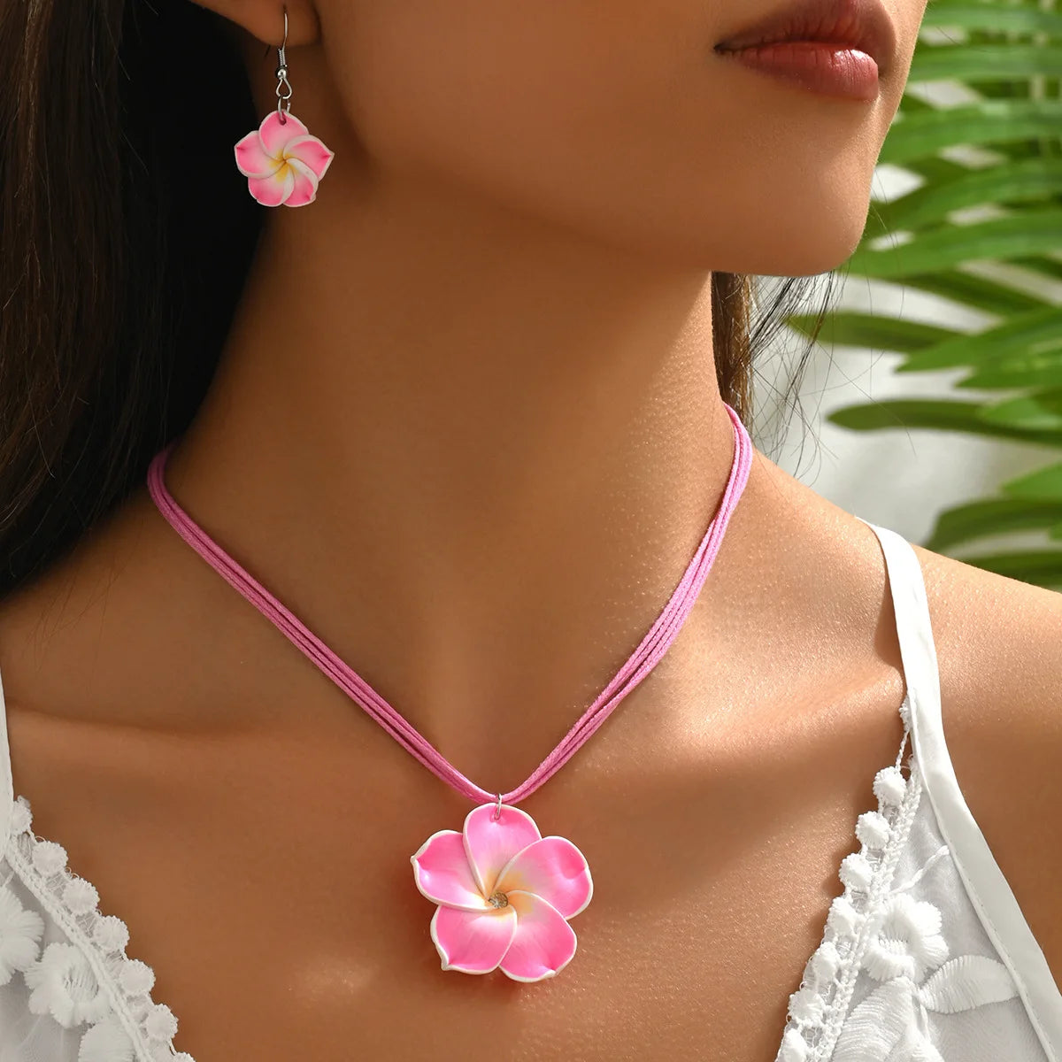 Ensemble Bijoux Fleurs Tressées Bohème Grande Fleur – Collier Boucles Rose Rouge Bleu Plage Femme
